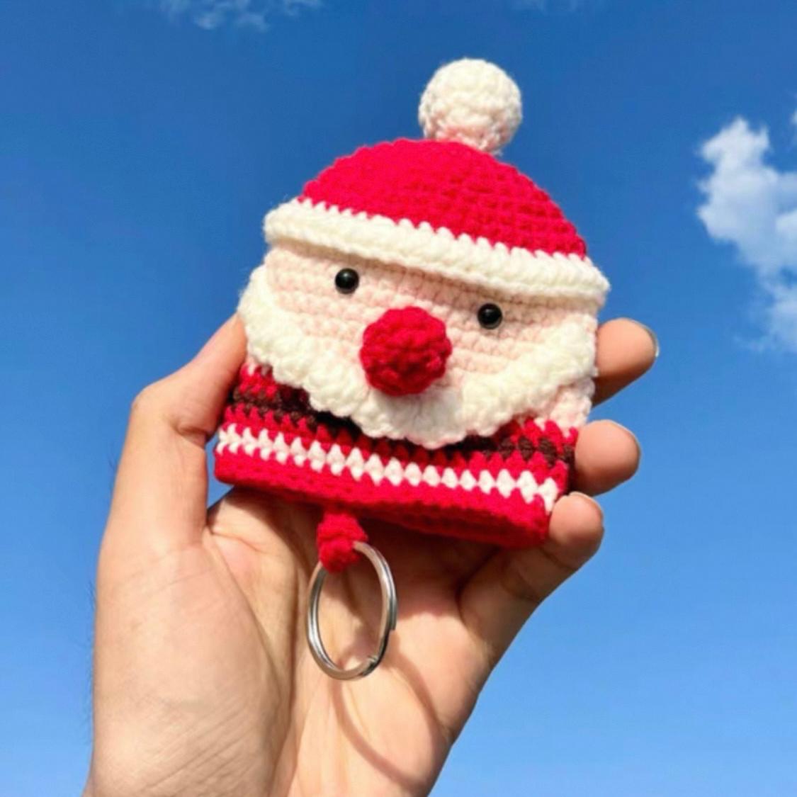 Crochet Keyholder | Santa