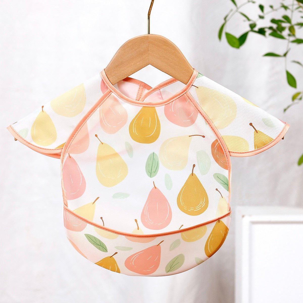 Baby Weaning Frilly Bibs (Length: 30cm)