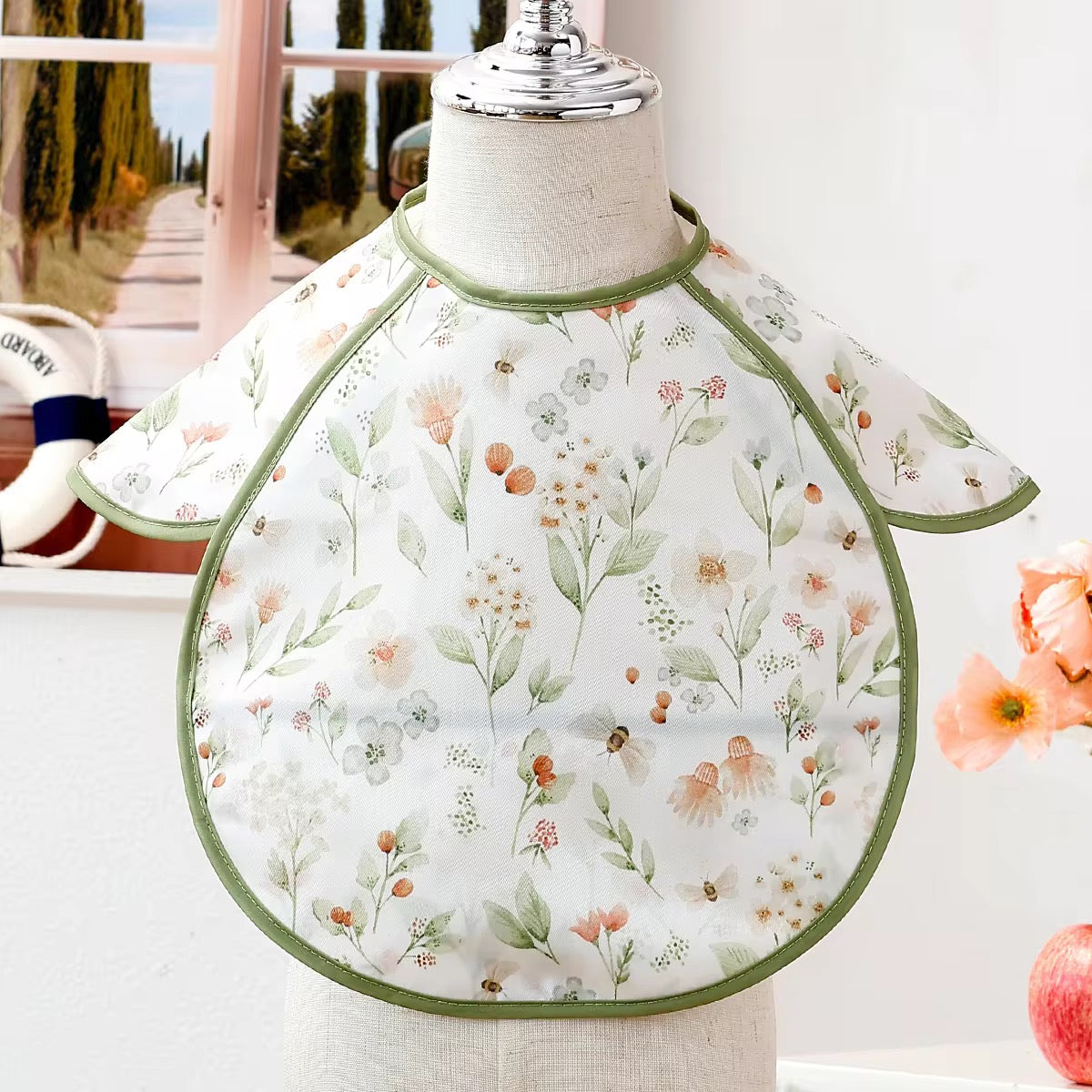 Baby Weaning Frilly Bibs (Length: 30cm)